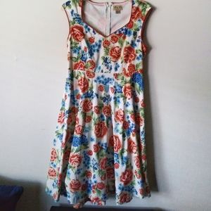 Lindy Bop retro 1950s inspired floral dress 💃